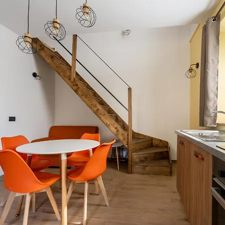 Castello Di - & Breakfast Guest house