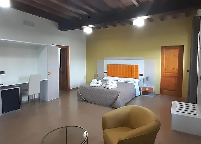 Castello Di - & Breakfast Marano sul Panaro