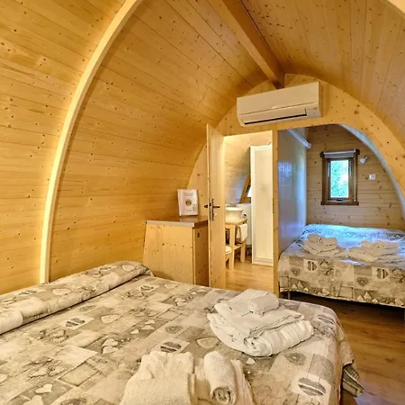 Castello Di - & Breakfast Penzion 4*