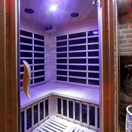 Konukevi Castello Di - & Breakfast