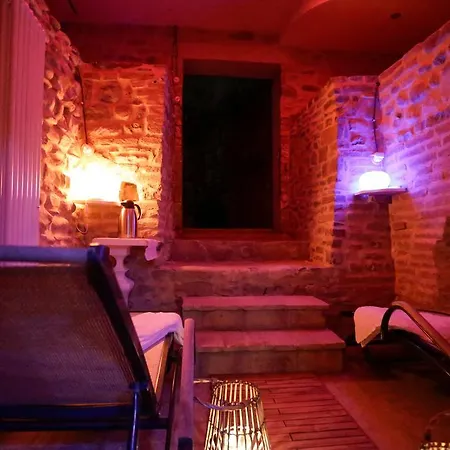 Penzion Castello Di - & Breakfast 4*