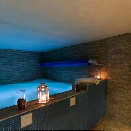 Castello Di - & Breakfast Konukevi