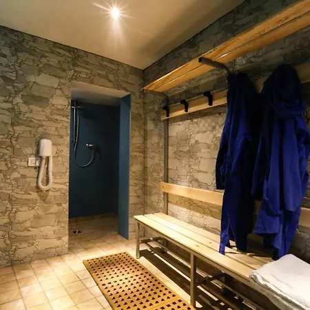 Konukevi Castello Di - & Breakfast Marano sul Panaro