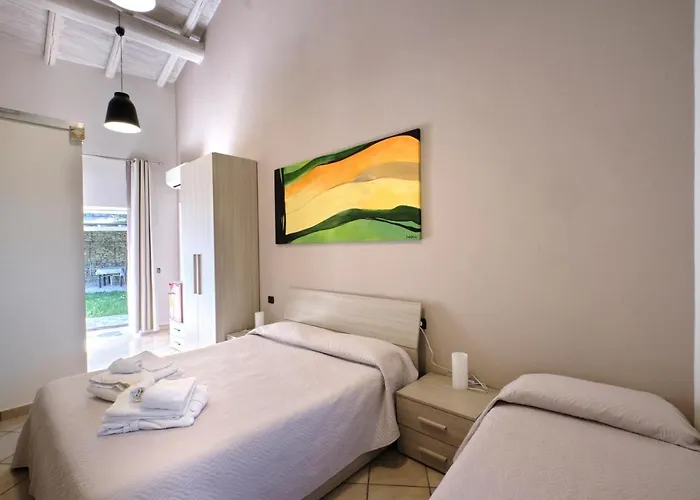 Castello Di - & Breakfast Гостевой дом 4*