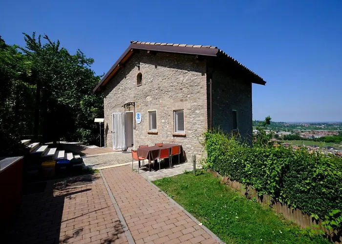 Castello Di - & Breakfast 4* Marano sul Panaro