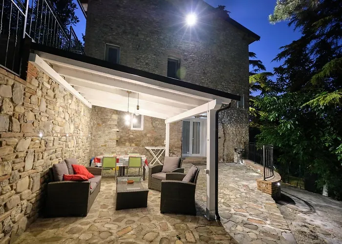 Castello Di - & Breakfast Marano sul Panaro