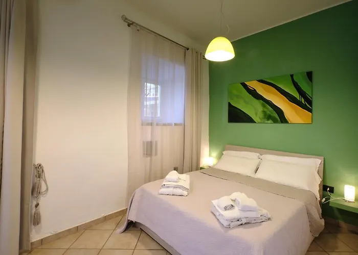 Castello Di - & Breakfast Гостевой дом