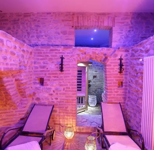 Castello Di - & Breakfast Гостевой дом 4*