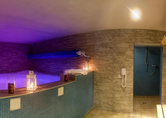 Castello Di - & Breakfast Гостевой дом 4*